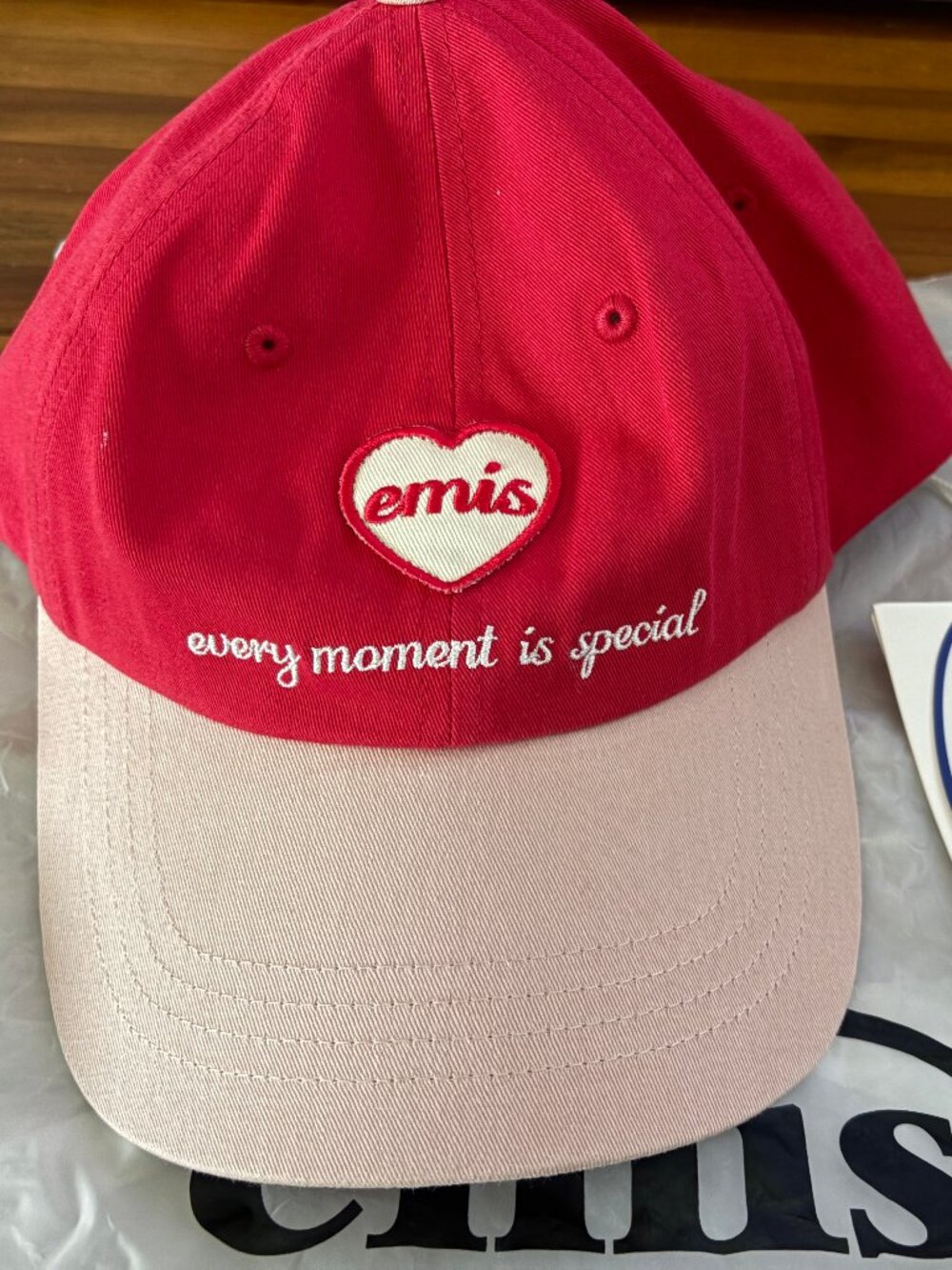 Emis Hat (from Korea) in Red